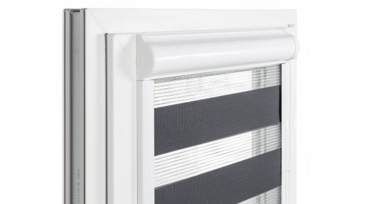 ROLETA W KASECIE UNI KOLEKCJA MATERIAŁ&Oacute;W DZIEŃ I NOC